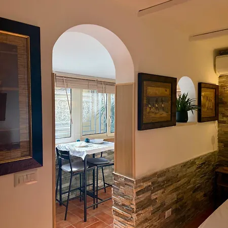 Vatican Staircase Дом отдыха *